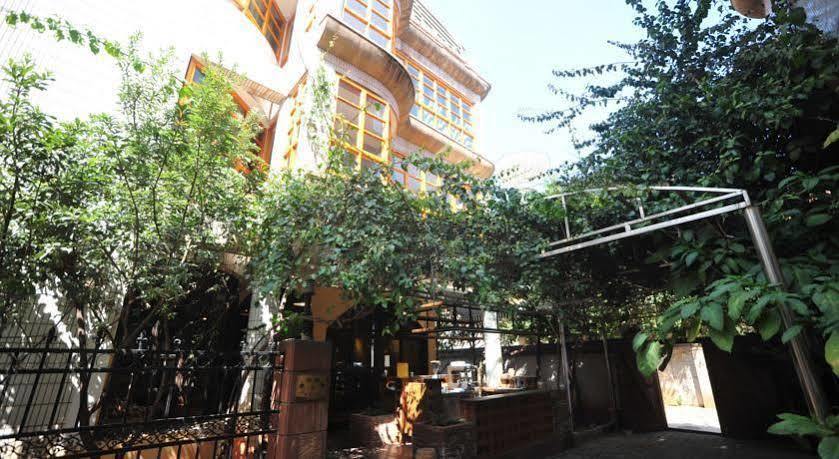 Hump Youth Hostel Kunming Exterior photo